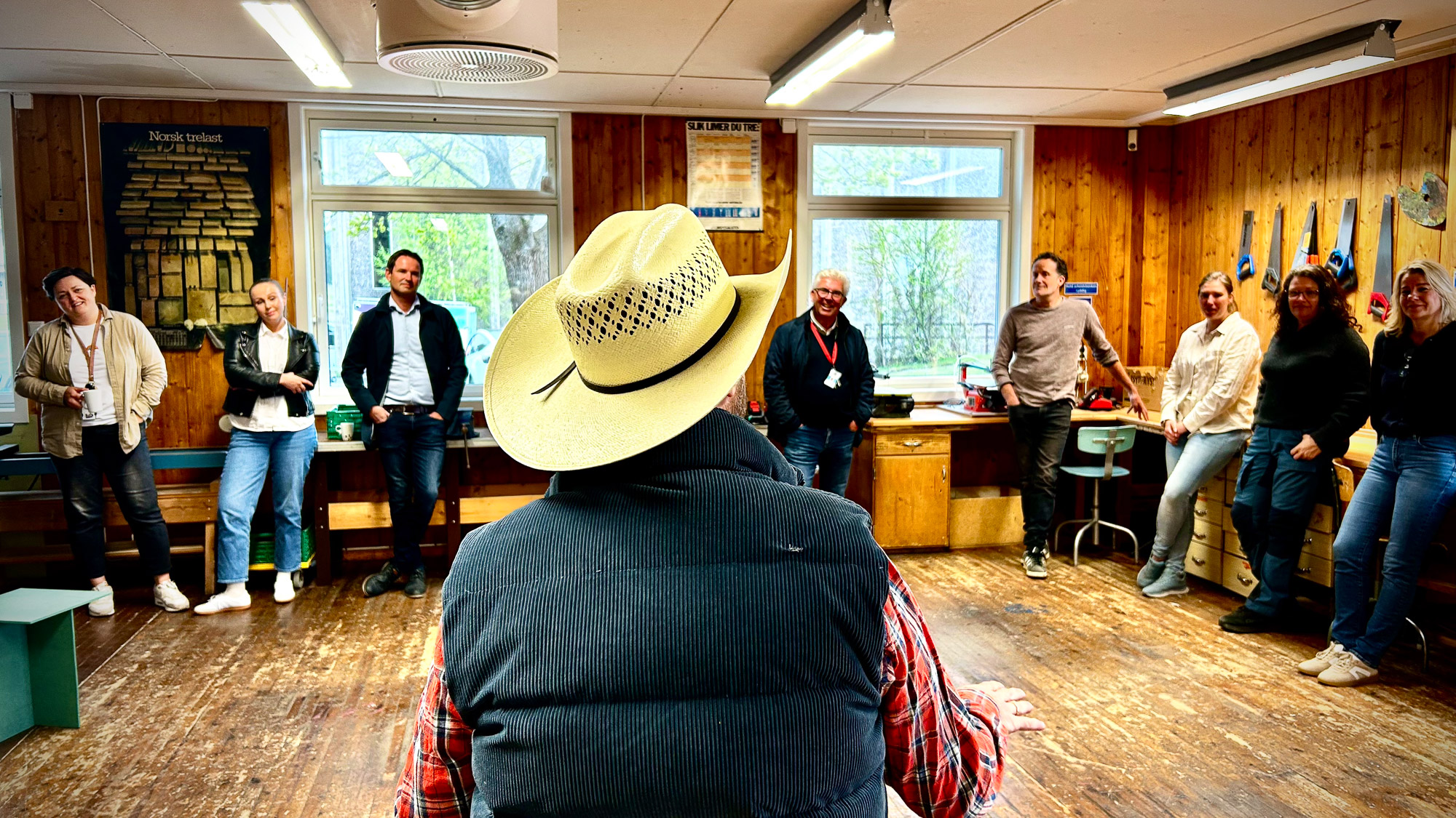Workshop med Ole fra "Eventyrlig oppussing" på Kvelde skole