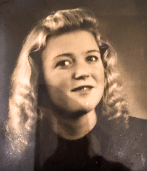 6 Agnes 1942.png